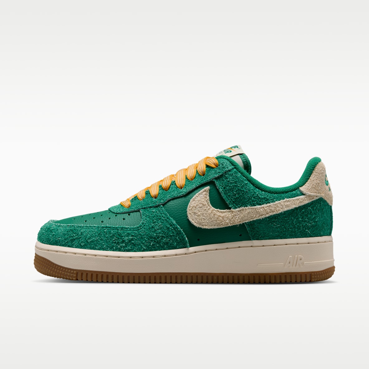 Green Air Force 1 Shoes. Nike.com